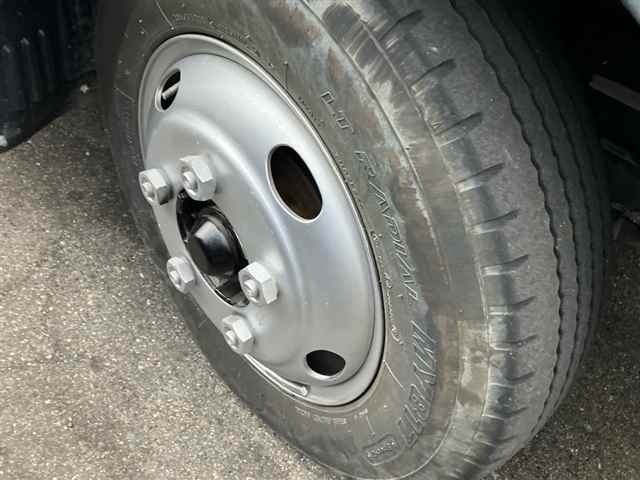 Mazda TITAN 2013 8250764-9