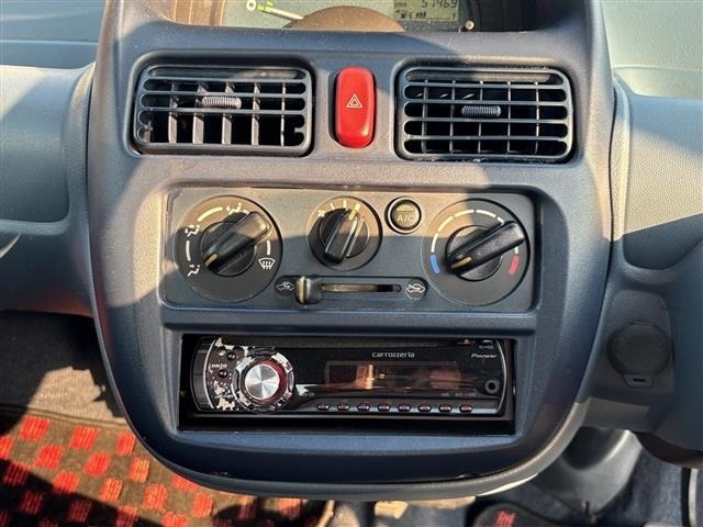 Suzuki TWIN 2004 8255583-9