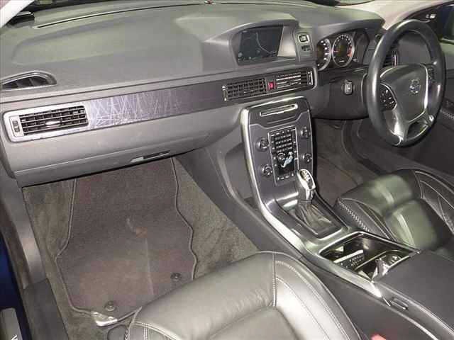 Volvo V70 2013 8257497-5