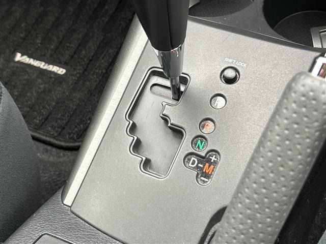 Toyota VANGUARD 2011 8255071-10