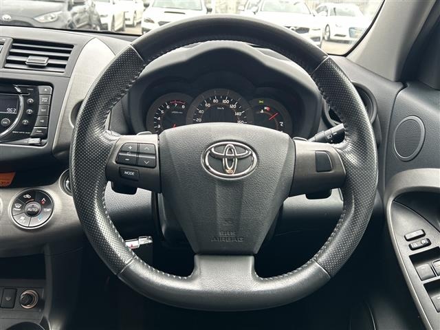 Toyota VANGUARD 2011 8255071-12