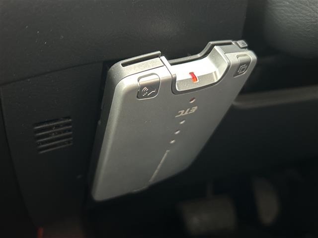 Toyota VANGUARD 2011 8255071-15