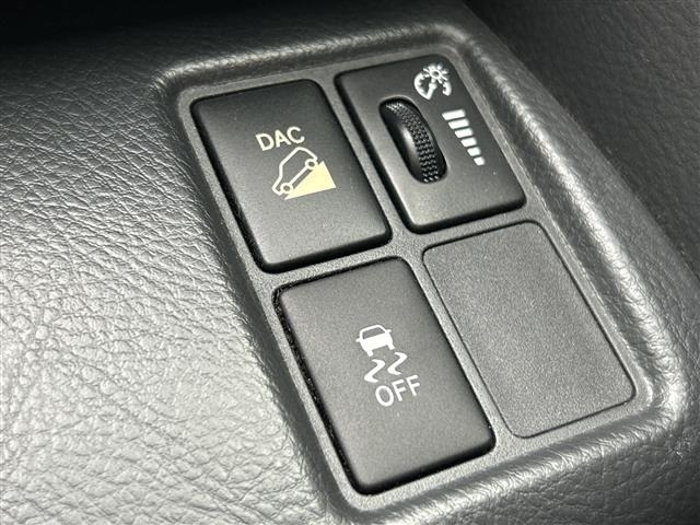 Toyota VANGUARD 2011 8255071-16