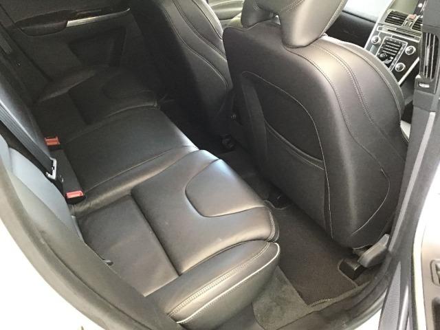 Volvo XC60 2015 8248480-6