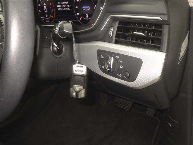 Audi A5 2019 8267539-8