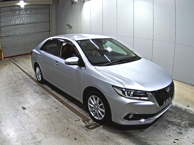 Toyota ALLION 2018 8259613-0