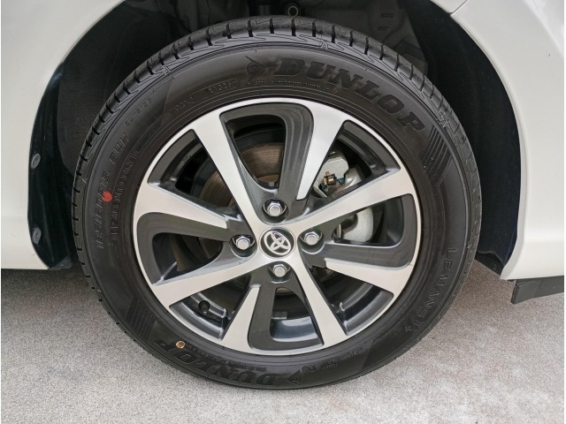 Toyota AQUA 2018 8260890-20