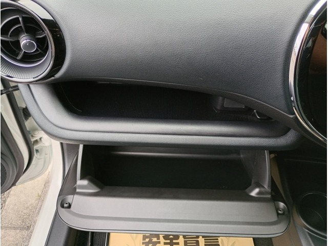 Toyota AQUA 2018 8260890-7