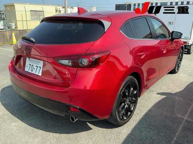 Mazda AXELA 2015 8258301-6