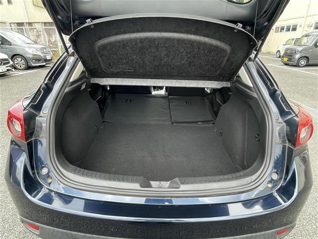 Mazda AXELA 2015 8258403-22