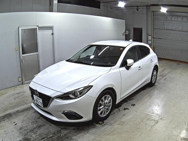 Mazda AXELA 2016 8258421-4
