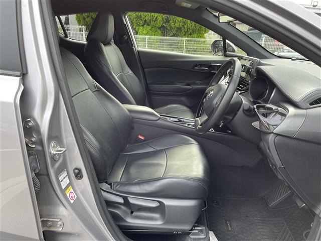 Toyota C-HR 2018 8264580-6
