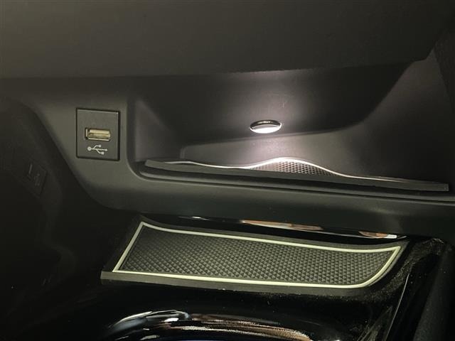 Toyota C-HR 2020 8264601-22