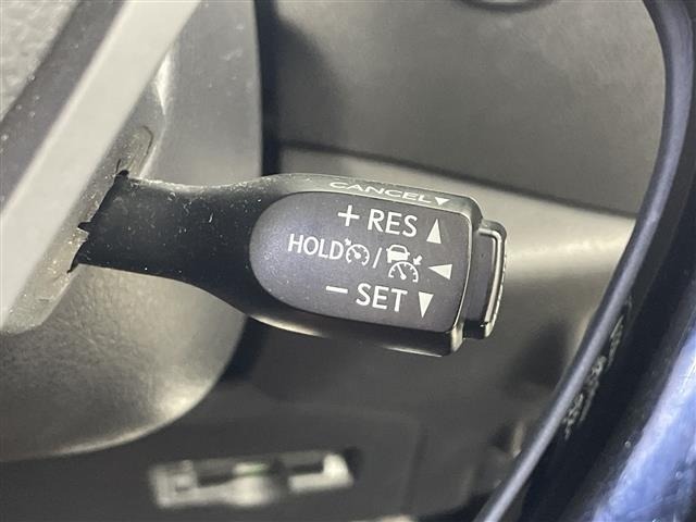 Toyota C-HR 2018 8264640-10