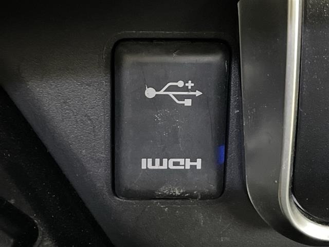 Toyota C-HR 2018 8264640-21