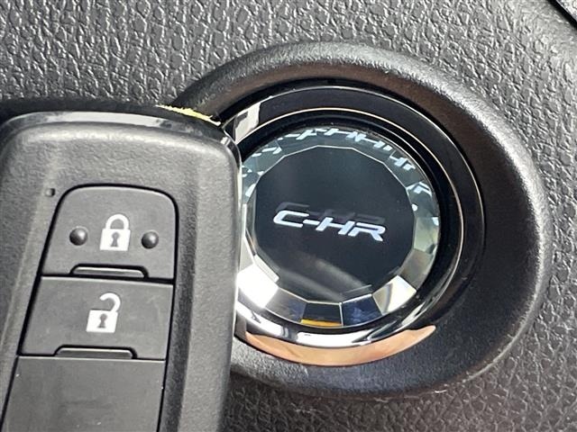 Toyota C-HR 2018 8264640-6