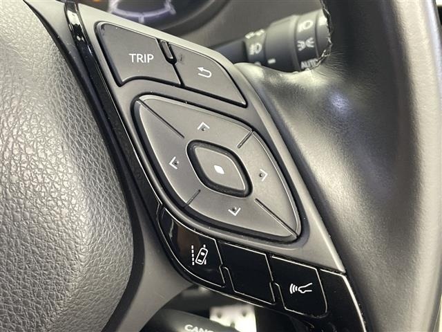 Toyota C-HR 2018 8264640-7