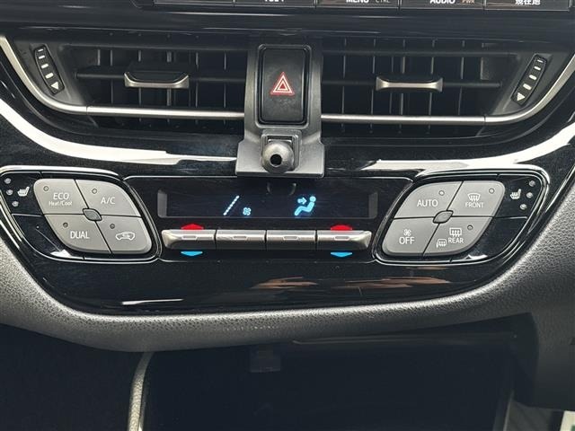 Toyota C-HR 2017 8264641-3