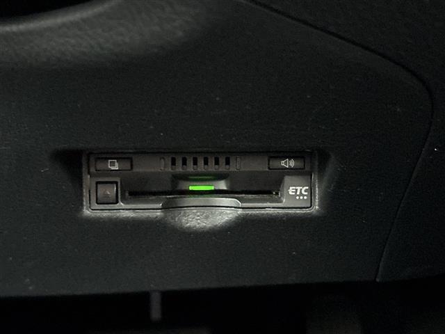 Toyota C-HR 2017 8264643-1