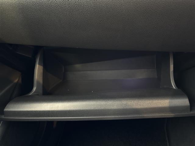 Toyota C-HR 2017 8264643-5