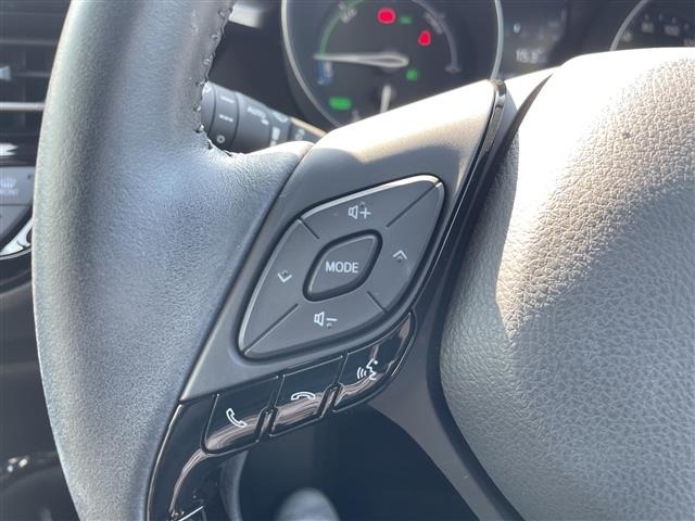Toyota C-HR 2023 8264645-1