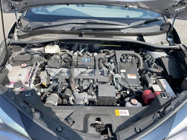 Toyota C-HR 2023 8264645-14