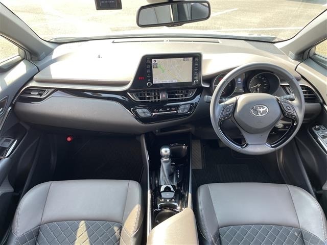 Toyota C-HR 2023 8264645-15