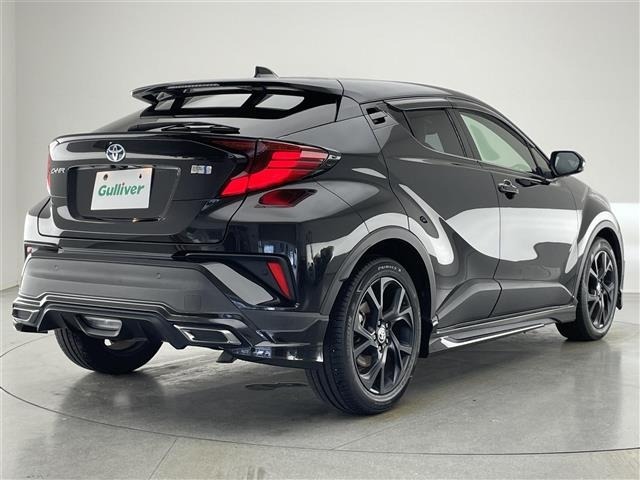 Toyota C-HR 2022 8264648-13