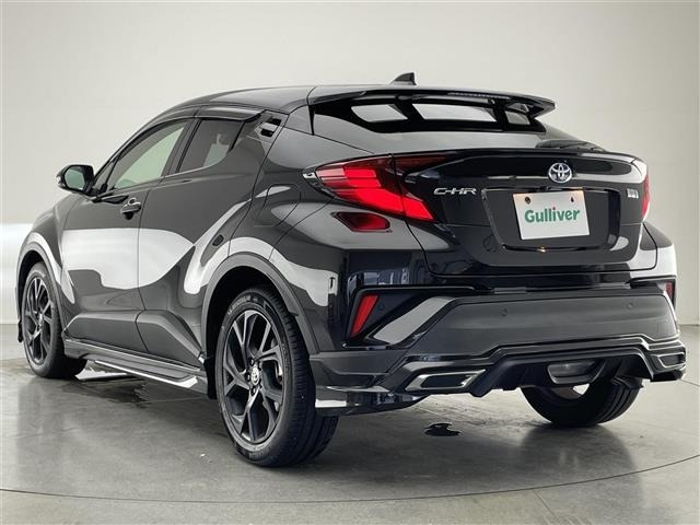 Toyota C-HR 2022 8264648-14