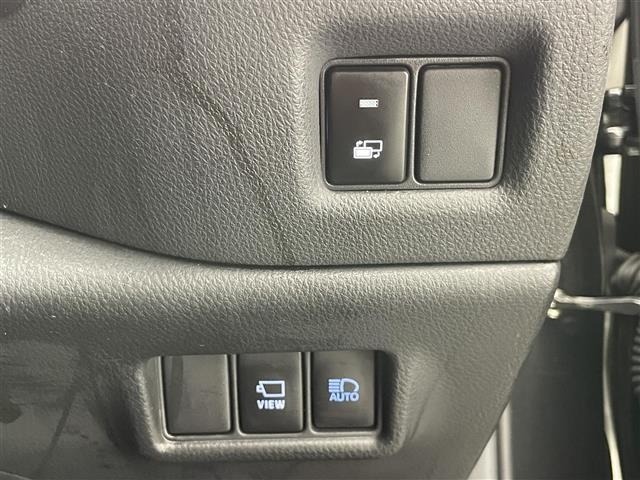 Toyota C-HR 2022 8264648-21