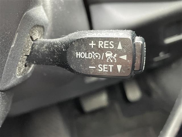 Toyota C-HR 2017 8264661-21