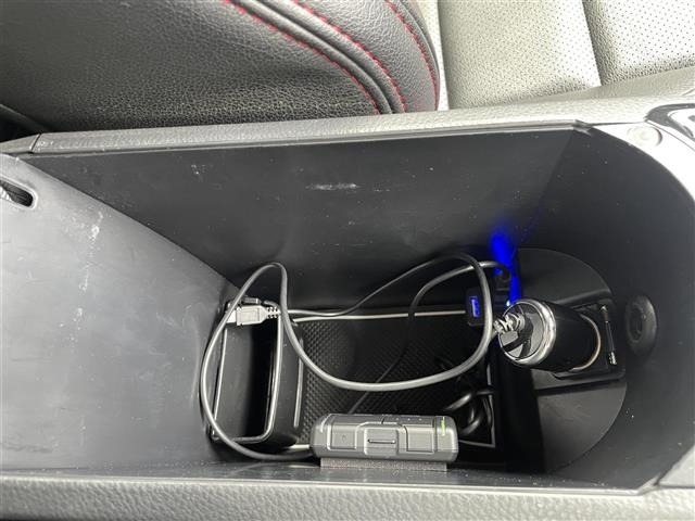 Toyota C-HR 2018 8264674-11