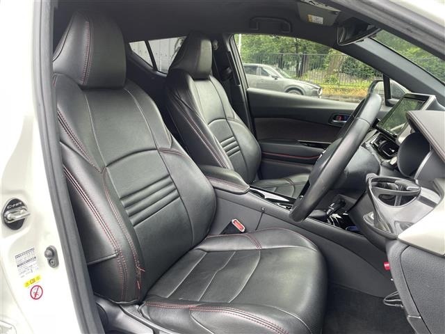 Toyota C-HR 2018 8264674-15