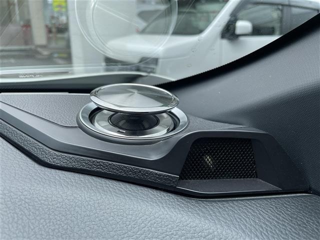 Toyota C-HR 2018 8264674-4