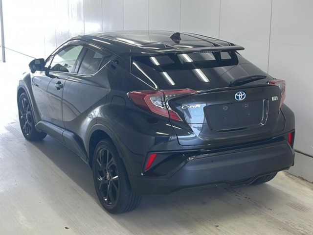 Toyota C-HR 2019 8264688-1