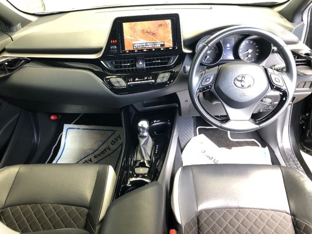 Toyota C-HR 2019 8264688-4