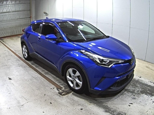 Toyota C-HR 2018 8264729-0