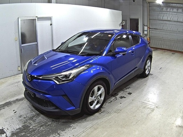 Toyota C-HR 2018 8264729-4