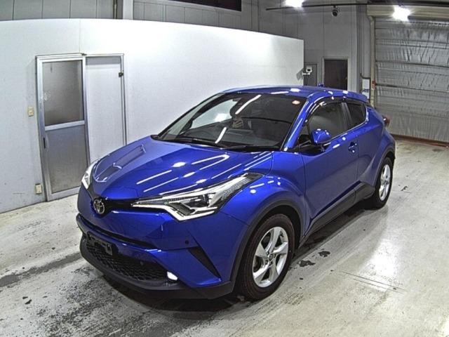 Toyota C-HR 2018 8264730-4