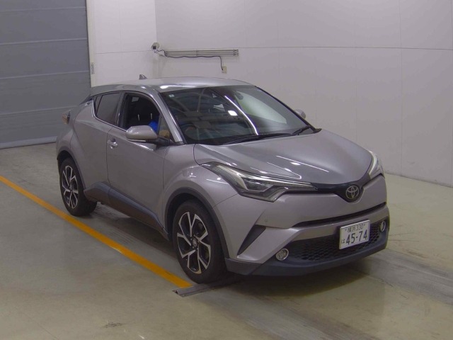 Toyota C-HR 2018 8264732-0