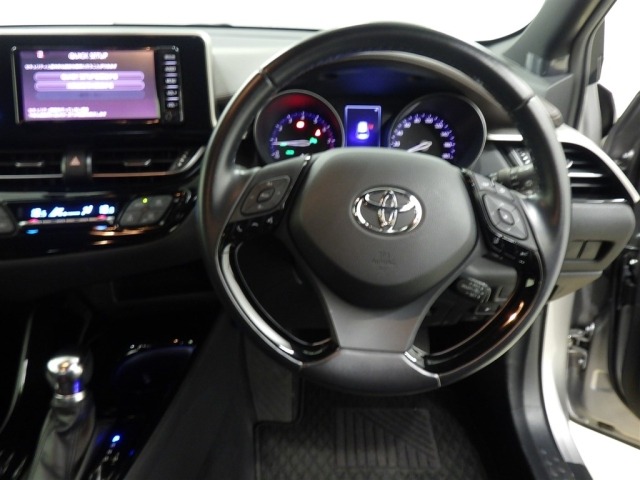 Toyota C-HR 2018 8264732-5