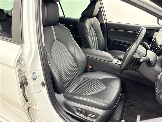 Toyota CAMRY 2020 8265770-1
