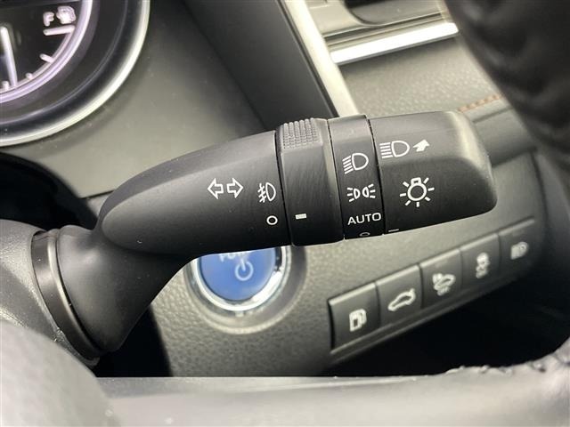 Toyota CAMRY 2018 8265778-10