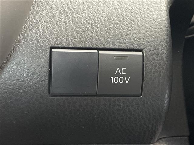 Toyota CAMRY 2018 8265778-2