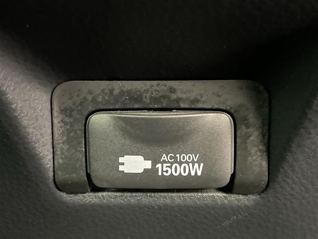 Toyota CAMRY 2018 8265778-4