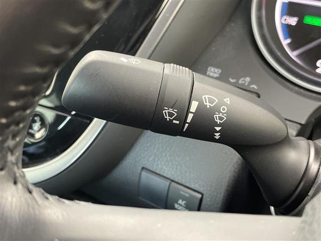 Toyota CAMRY 2018 8265778-7