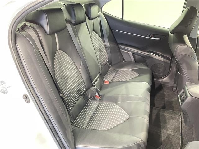 Toyota CAMRY 2019 8265779-11