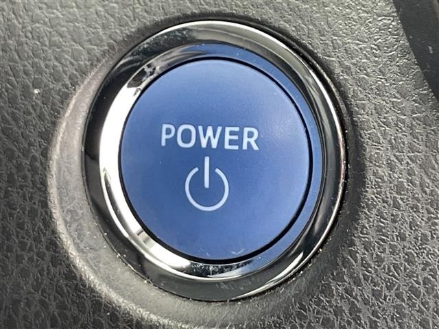 Toyota CAMRY 2018 8265787-10