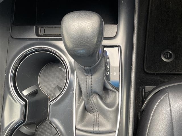 Toyota CAMRY 2018 8265787-13