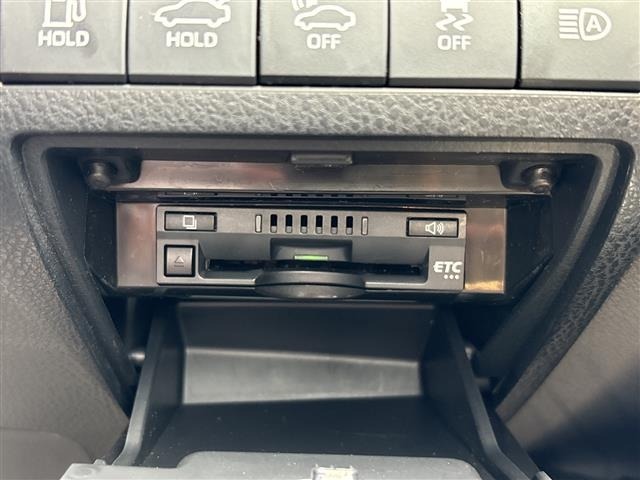 Toyota CAMRY 2018 8265788-10